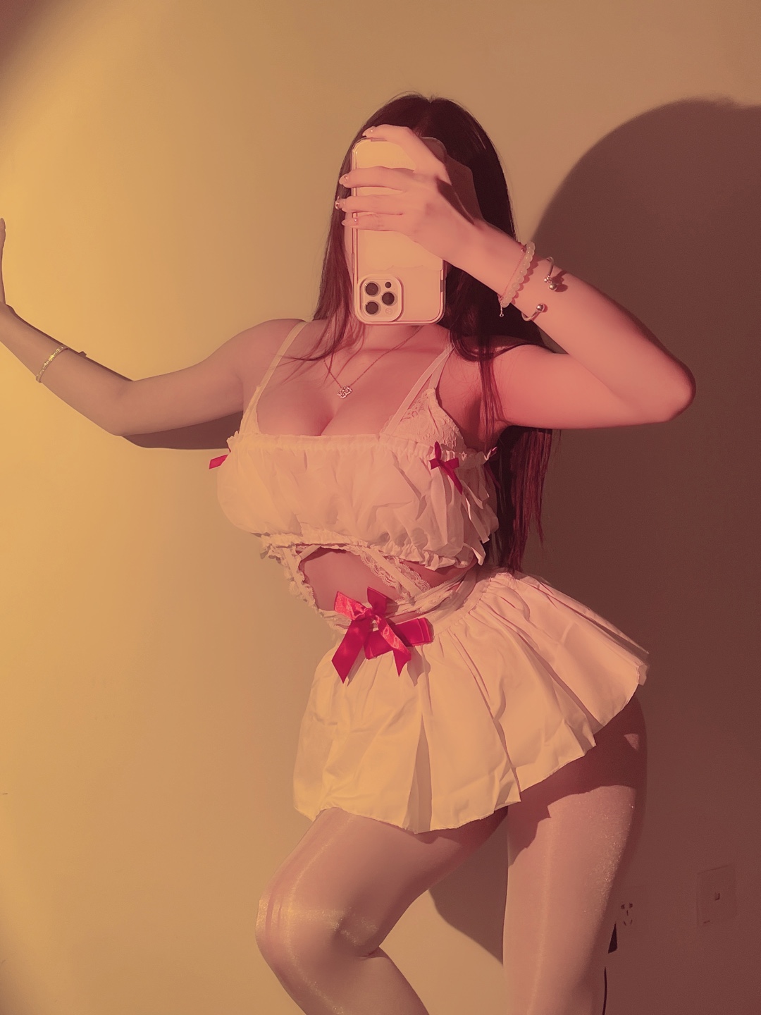 美女兔宝宝