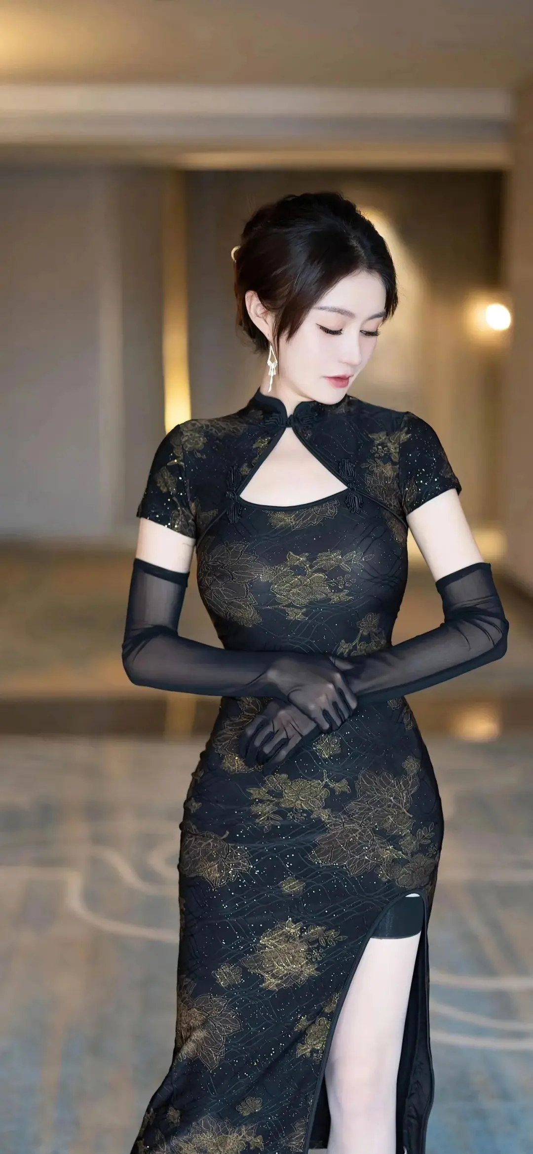 风情万千的黑丝美腿