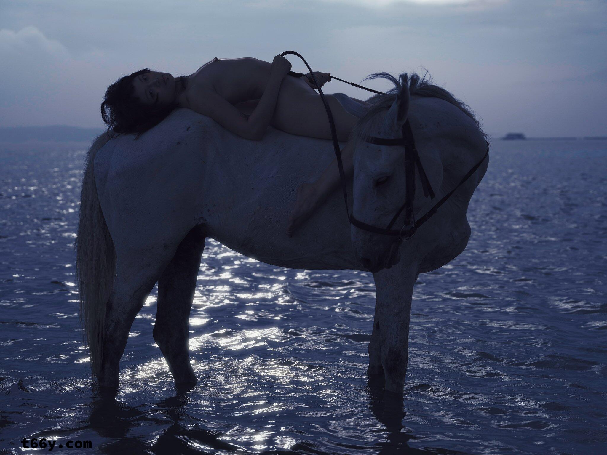 敞开：人与动物 赤裸生命直面虚无