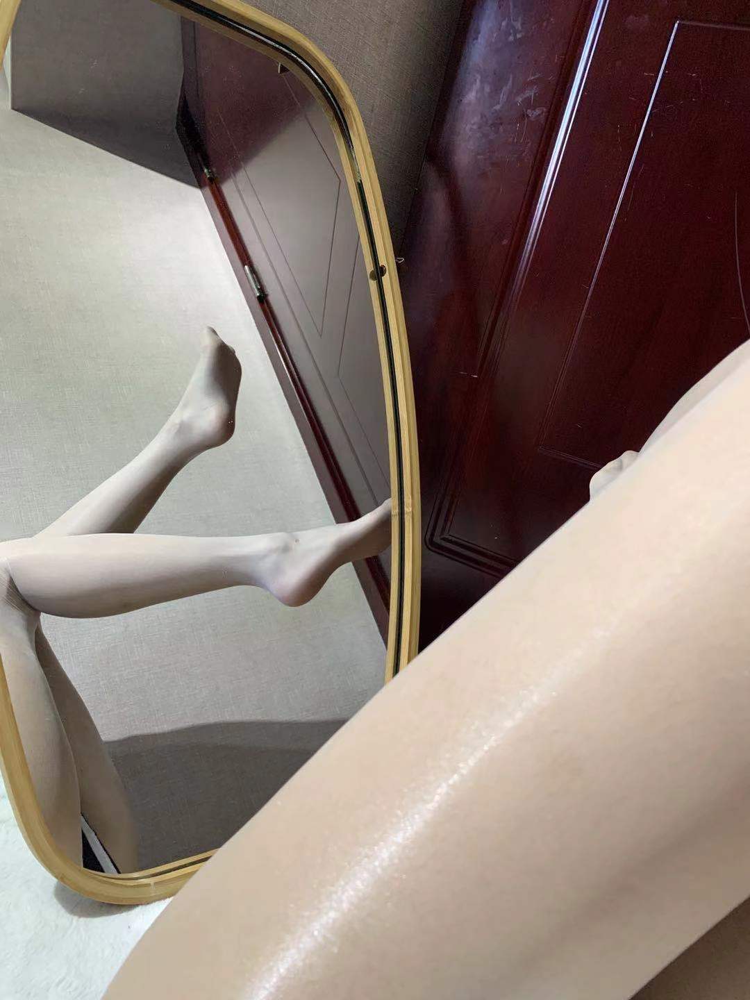 陈佩奇美丽大方性感写真 20250903