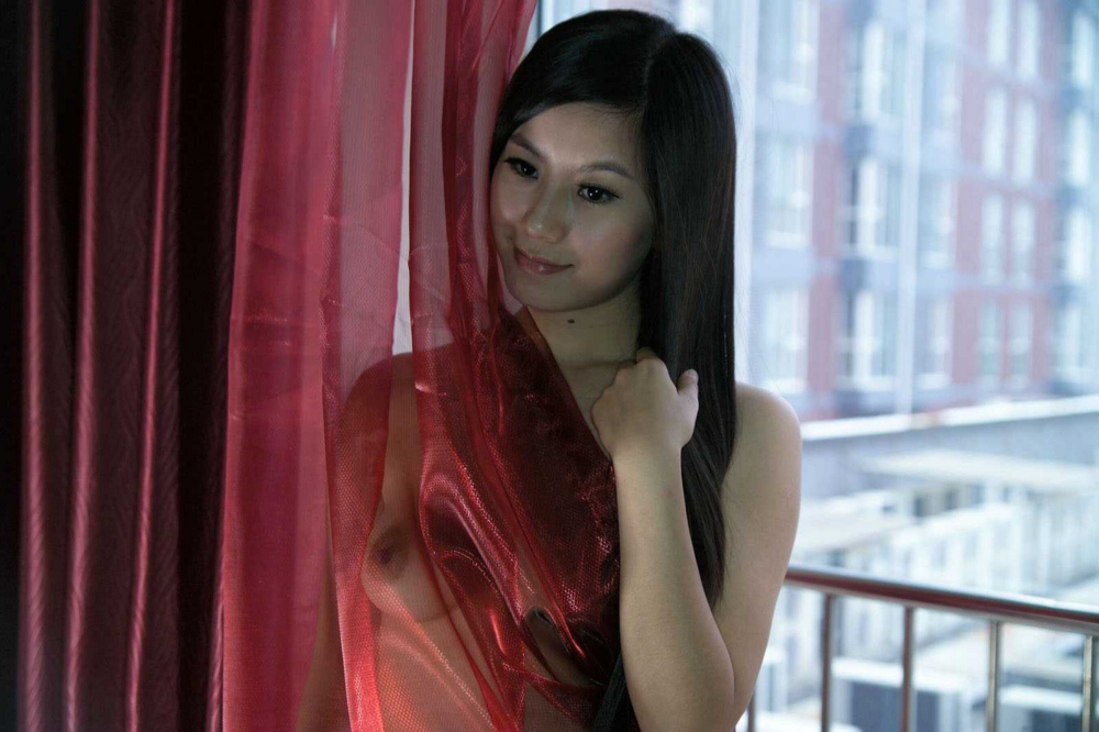 黑丝美乳极品的少妇