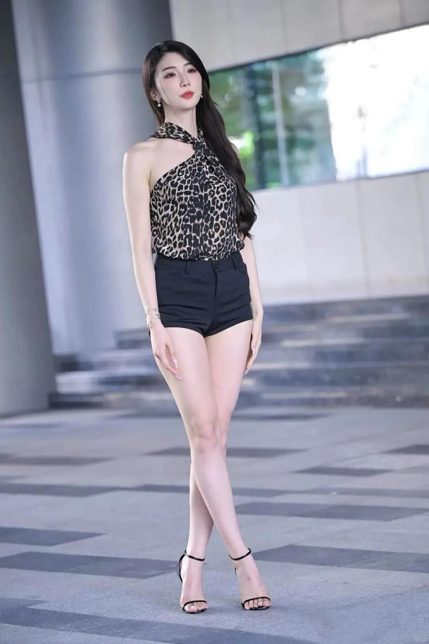 超长美腿风情无限