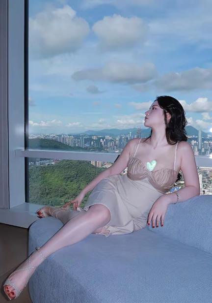 清纯阳光活力美女