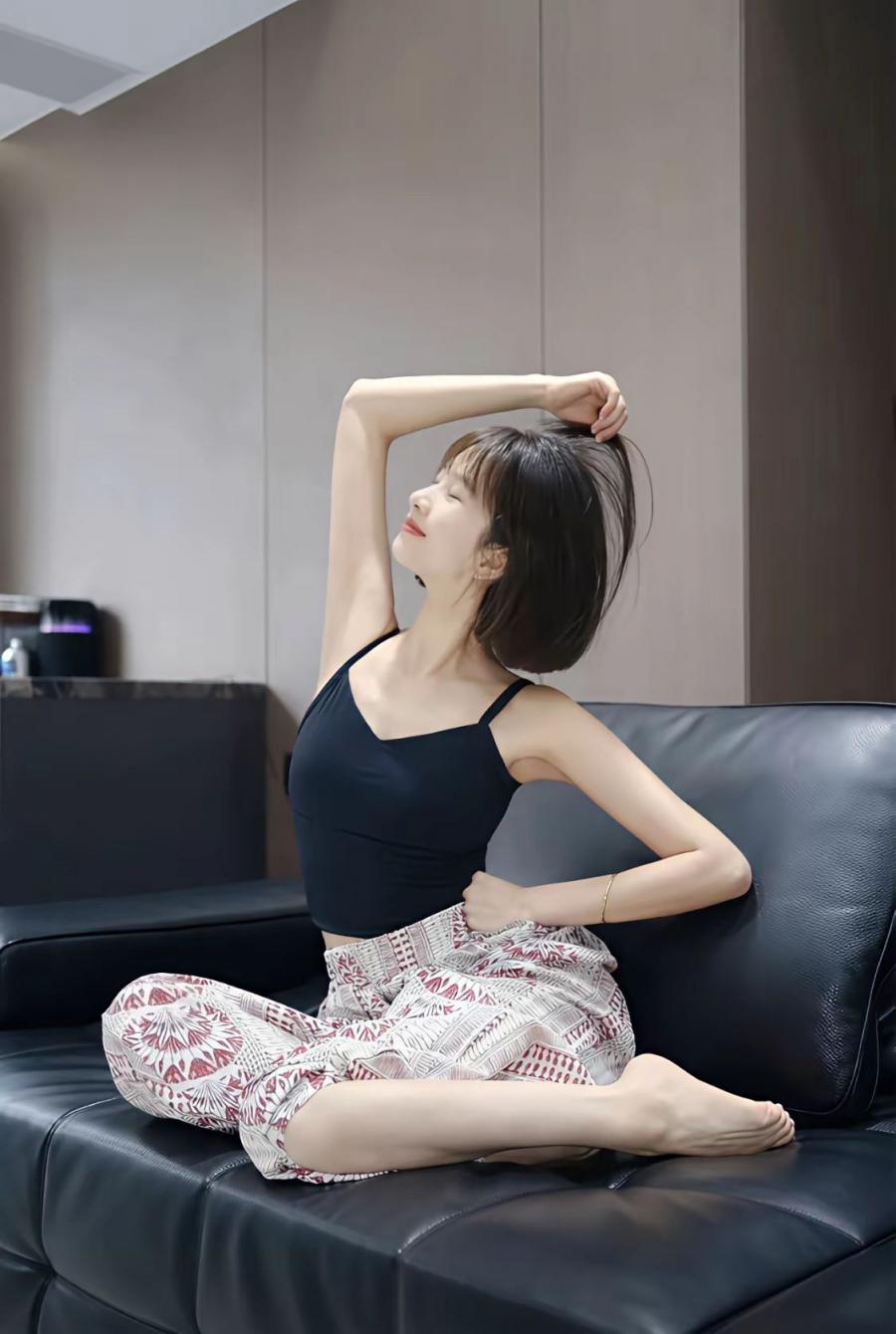 清纯阳光活力美女