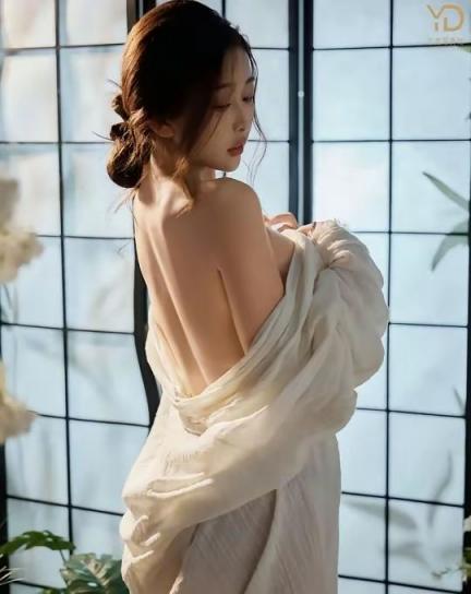 清纯阳光活力美女