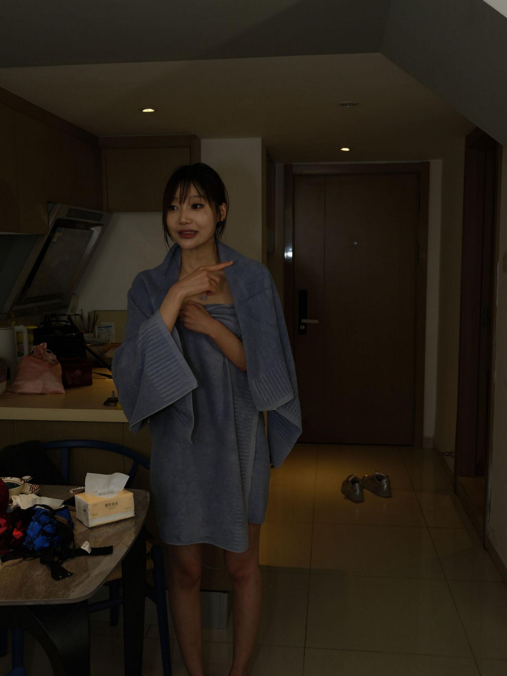 精致迷人的极品小姐姐