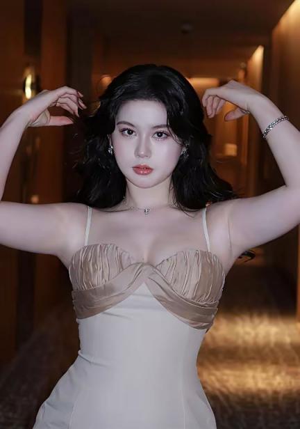 你还小，不懂珠圆玉润的好