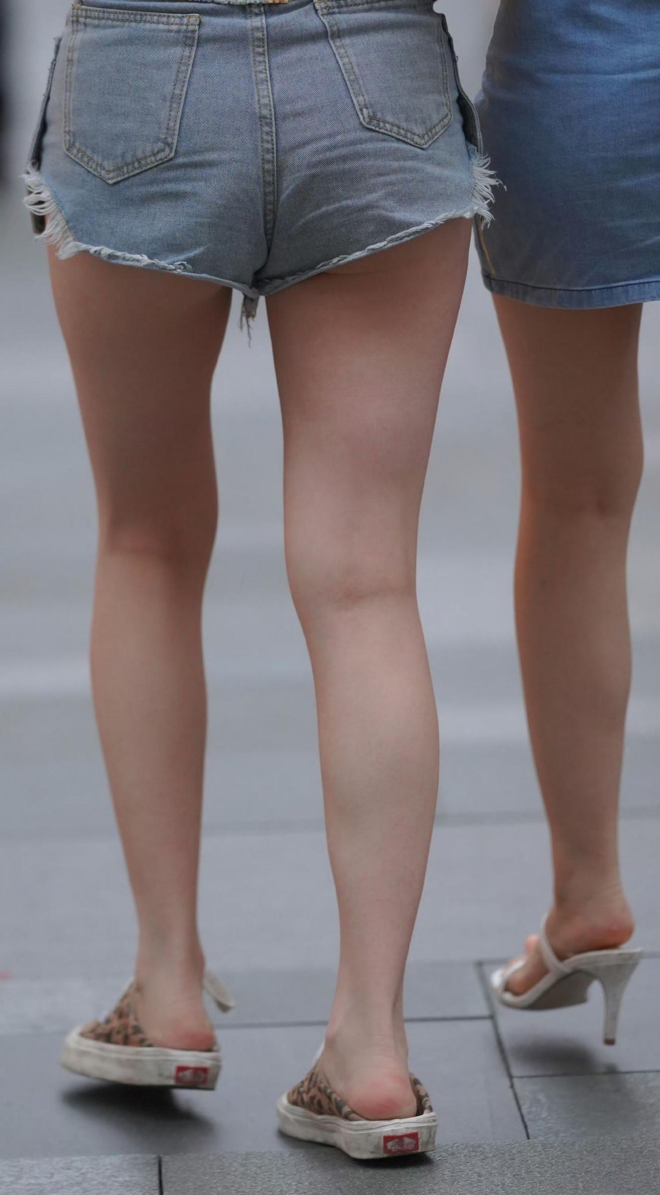 齐逼短裤的诱惑