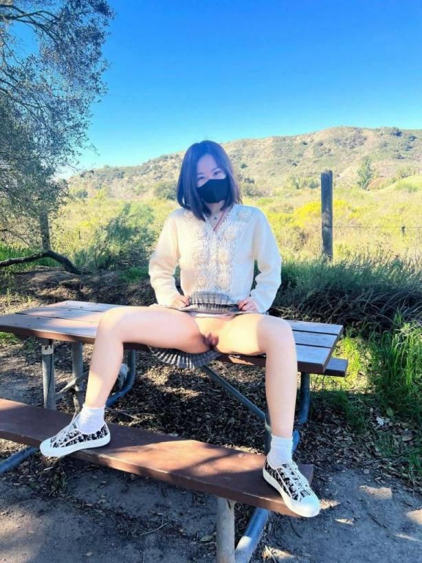 搜集的妹子图片-出去走走