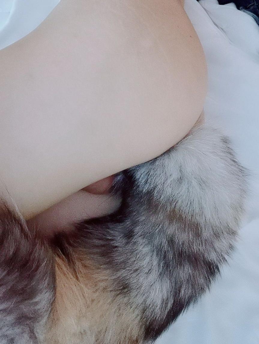 搜集的妹子图片-尾巴