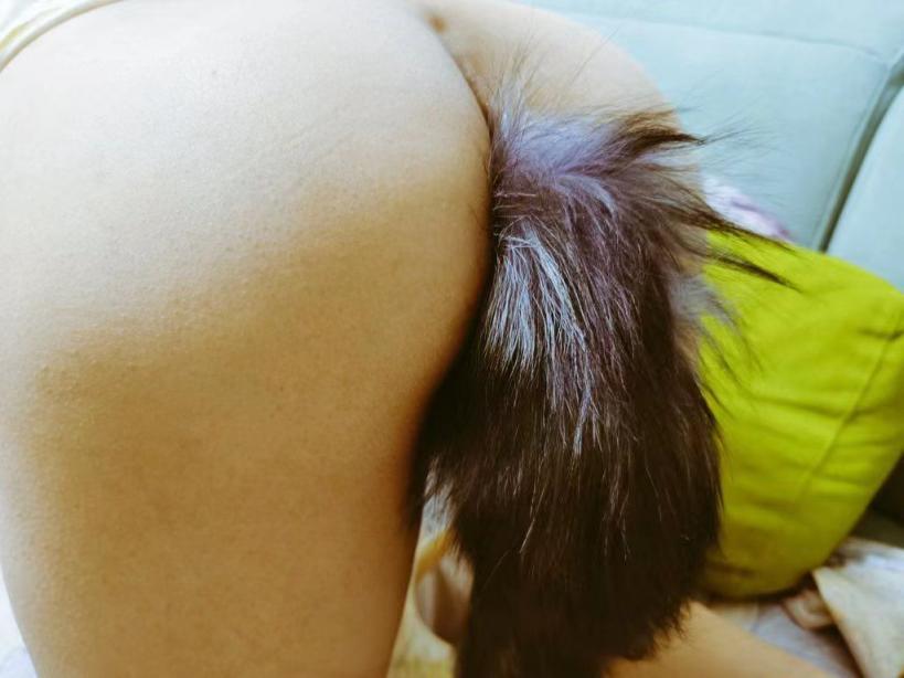 搜集的妹子图片-尾巴