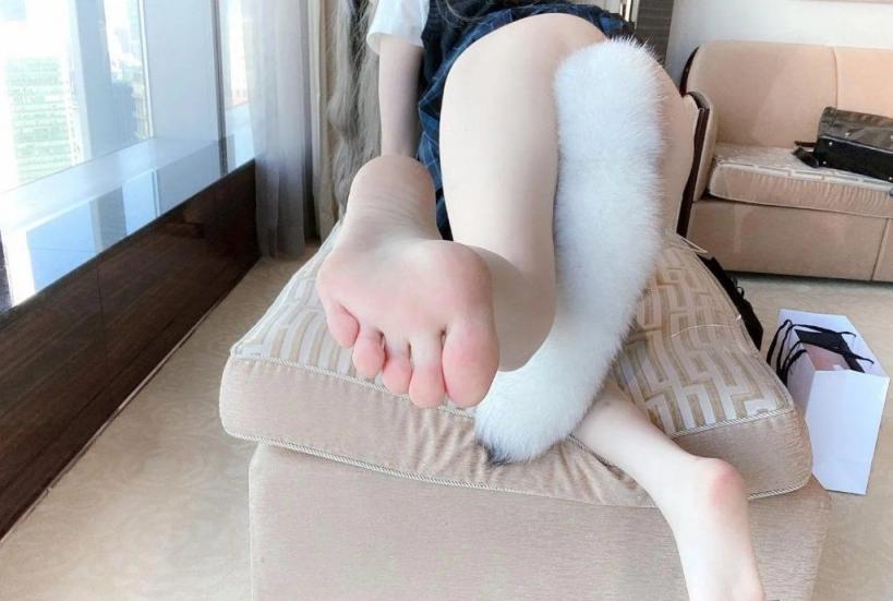 搜集的妹子图片-尾巴