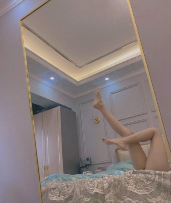 搜集的妹子图片-胸白逼粉