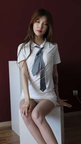 美腿妹子看起来真舒服