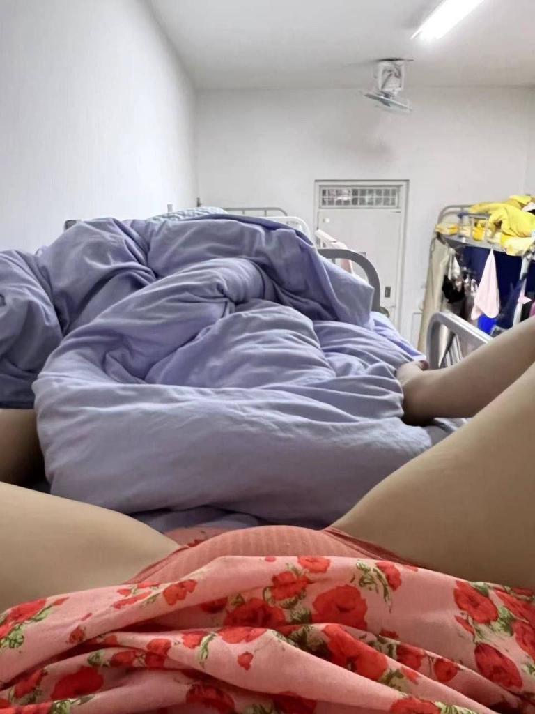 [小母狗]  調教