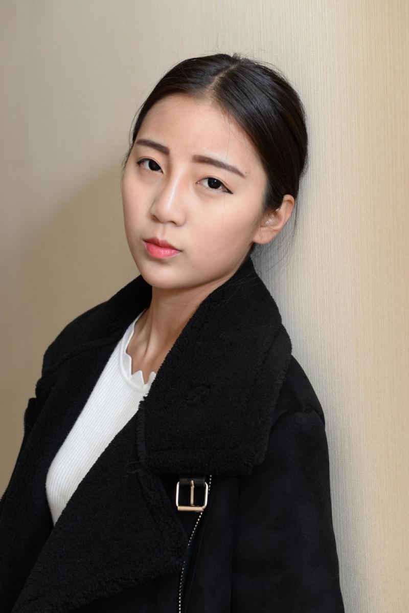 身材又好又嫩的极品妹子