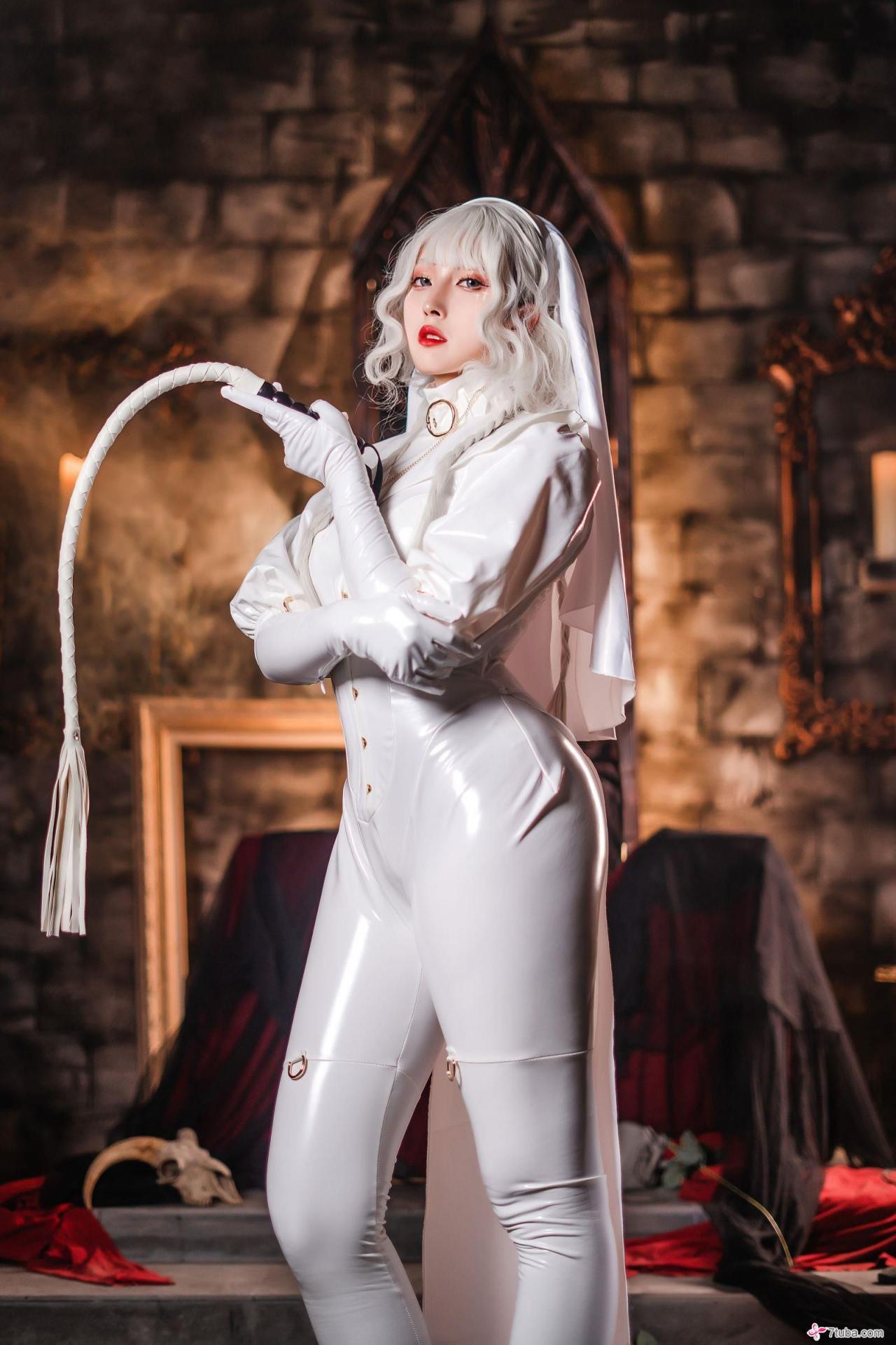 性感美图 白修女