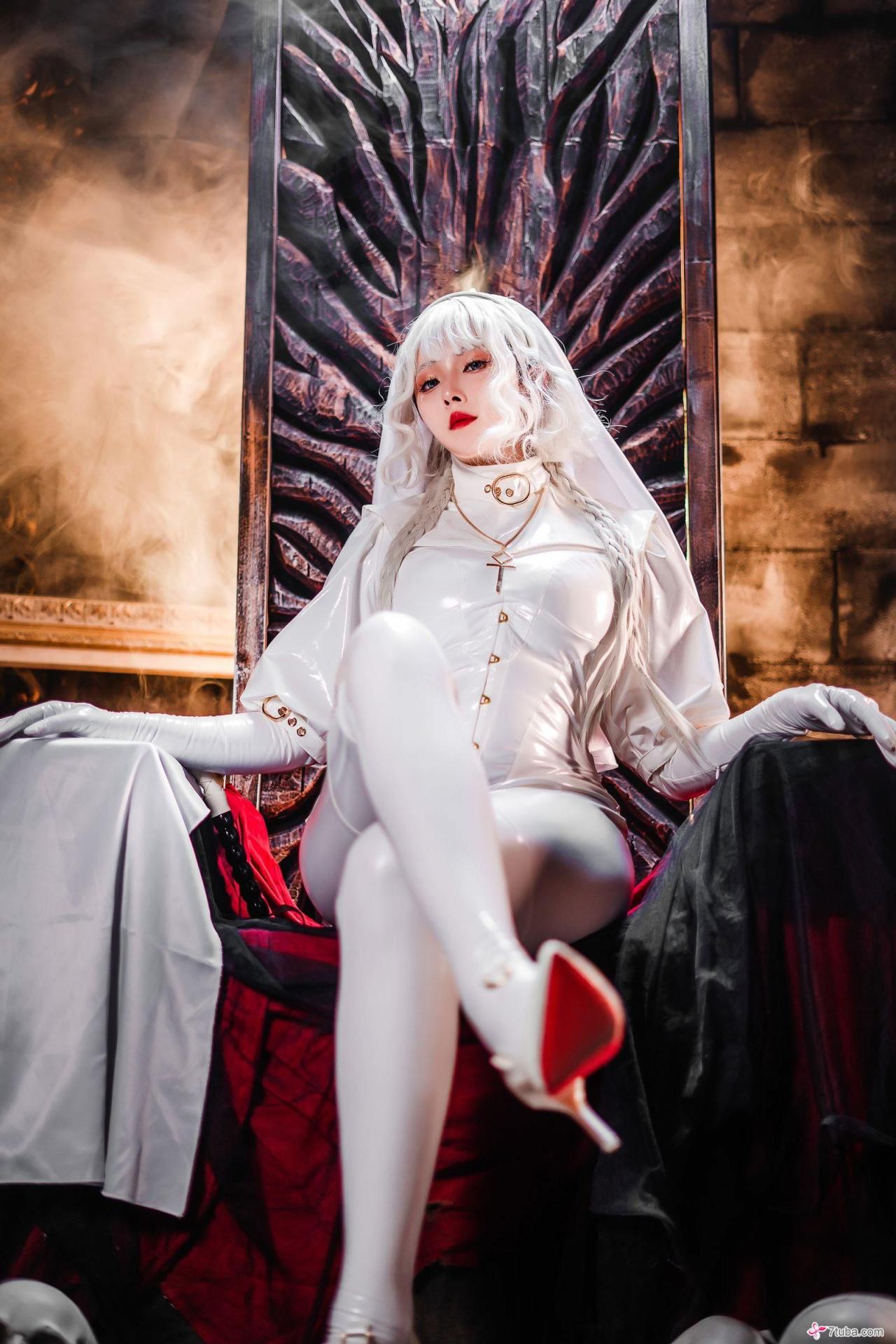 性感美图 白修女