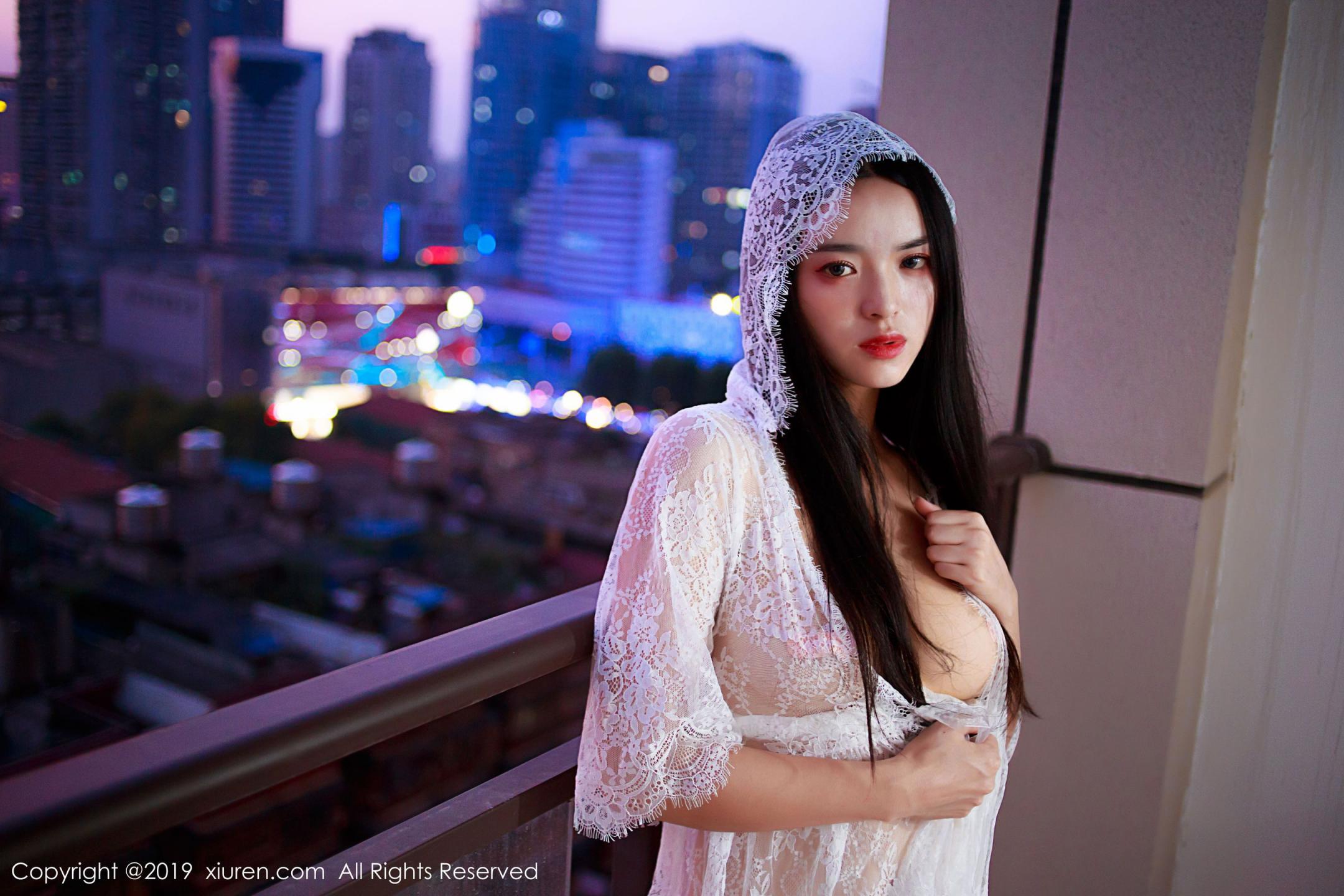 镂空内衣精致性感美女