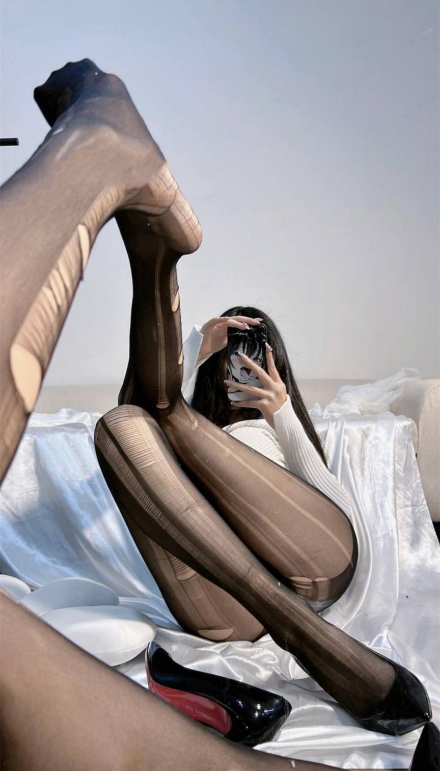 陈佩奇辣妹日记诱惑迷人[26P]