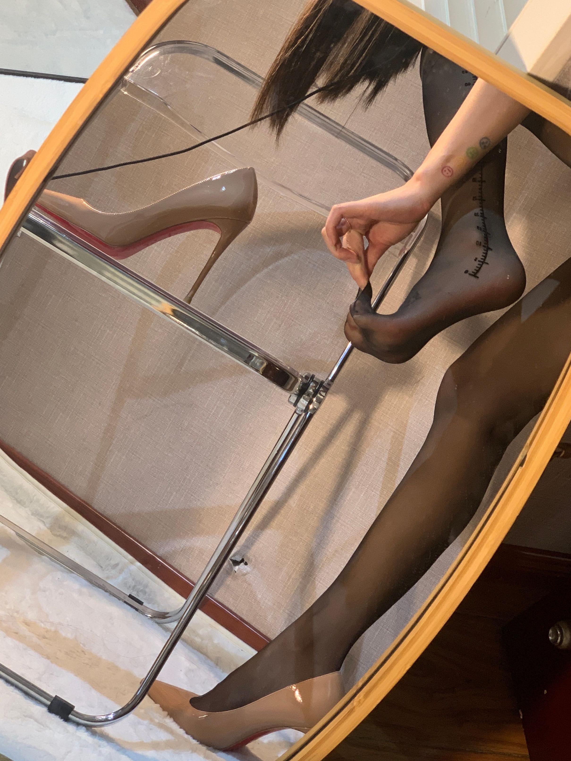 陈佩奇辣妹日记诱惑迷人[26P]