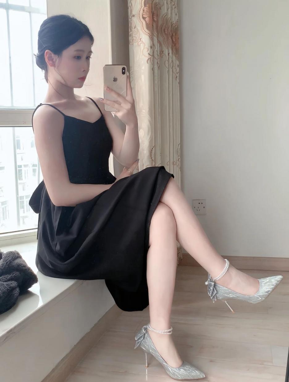 花好月圆美女姐姐