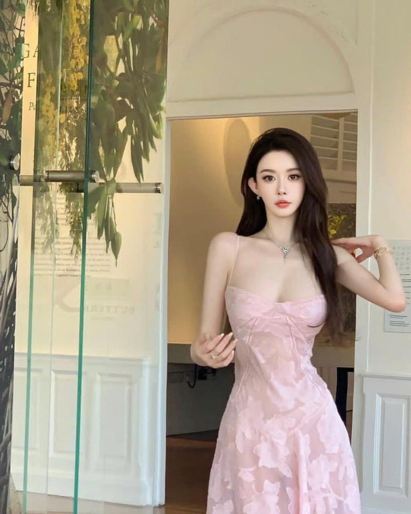 漂亮的小姐姐[25P]