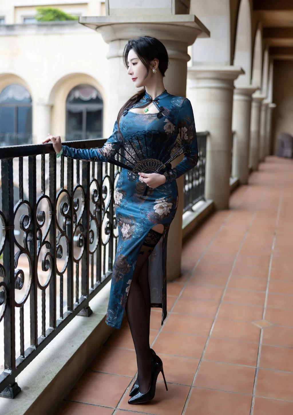 漂亮小姐姐黑丝大长腿