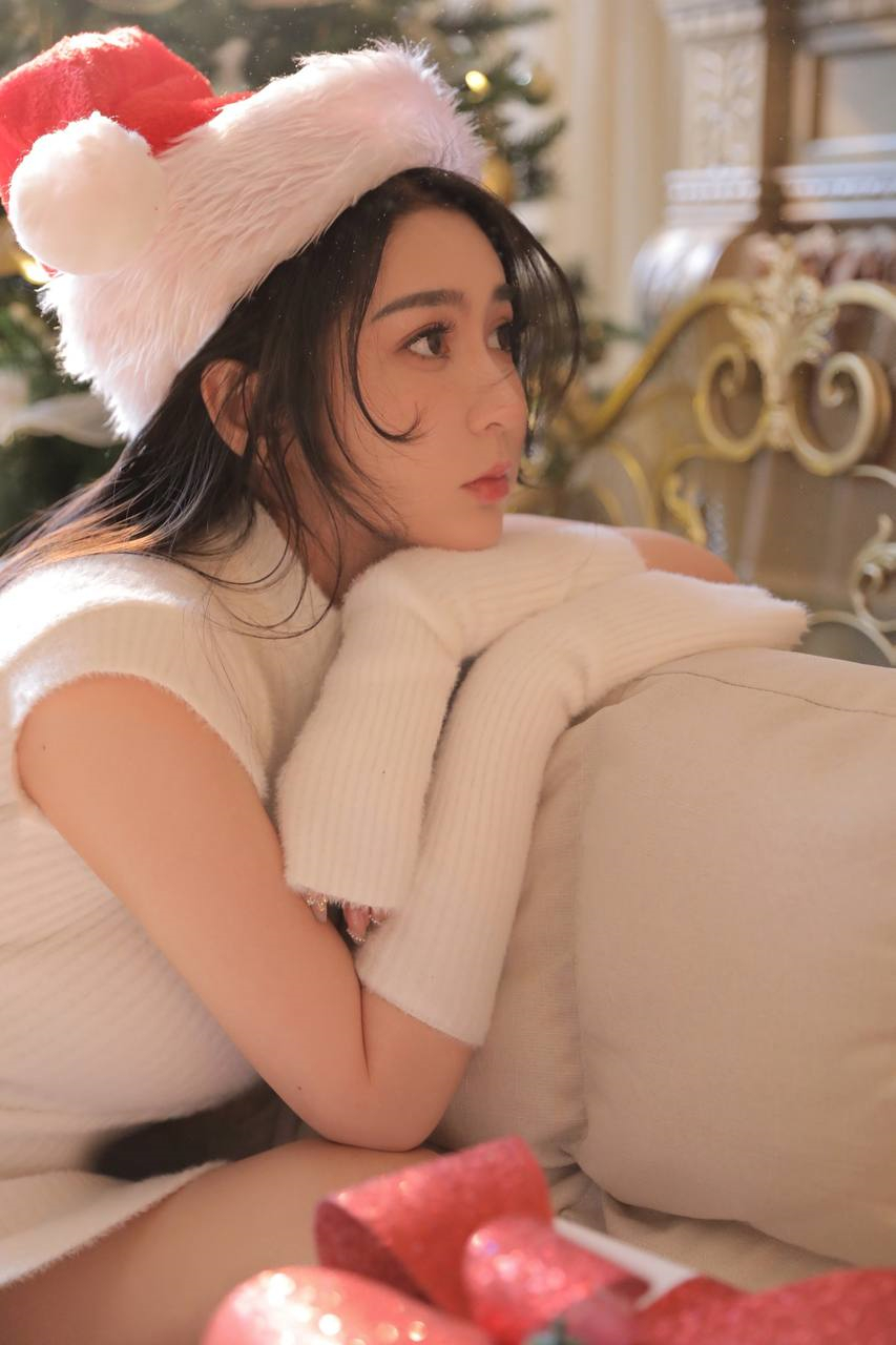 美女小王同学媚态极致[20251012]