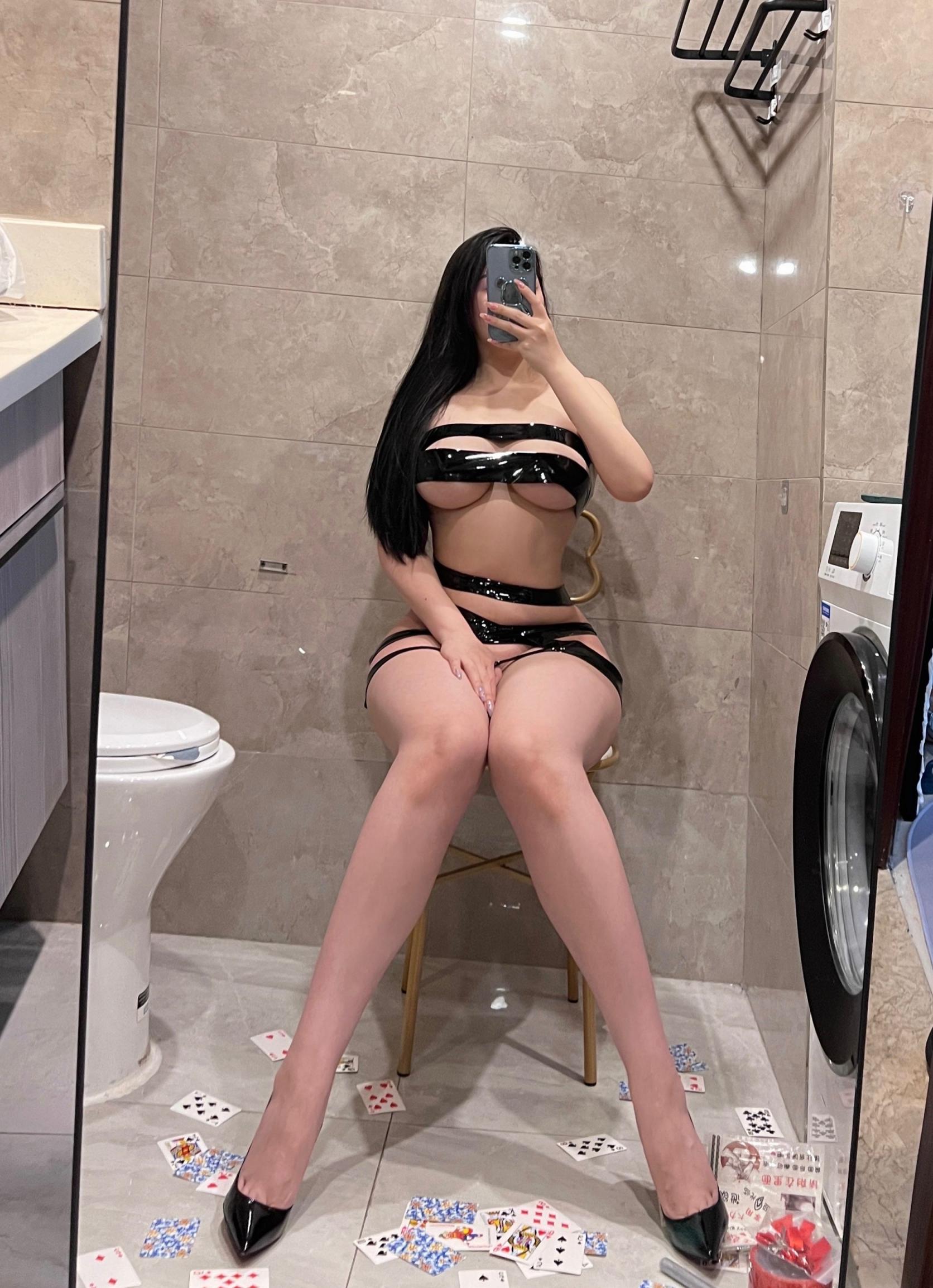 美女小王同学媚态极致[20251012]