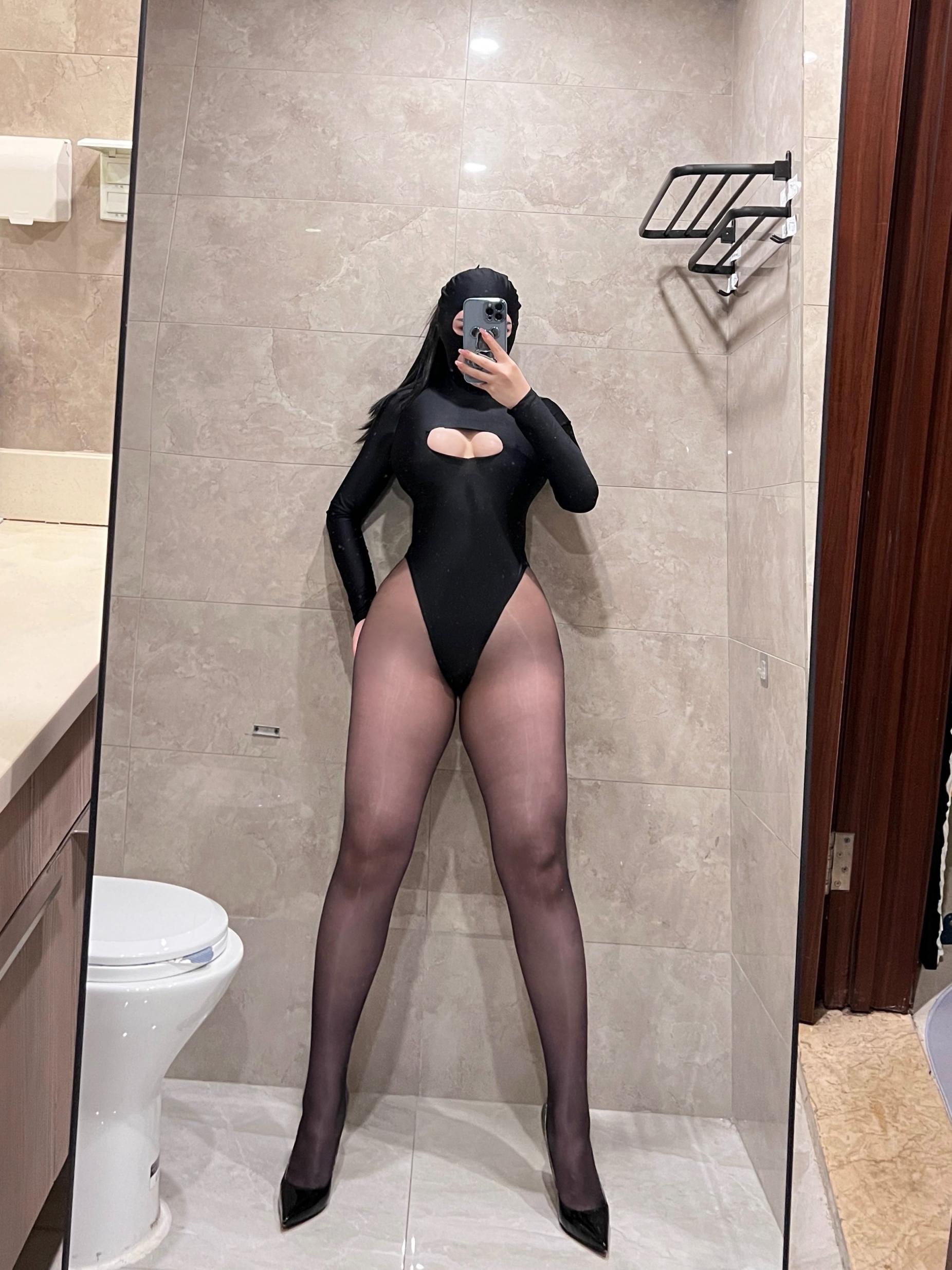 美女小王同学媚态极致[20251012]