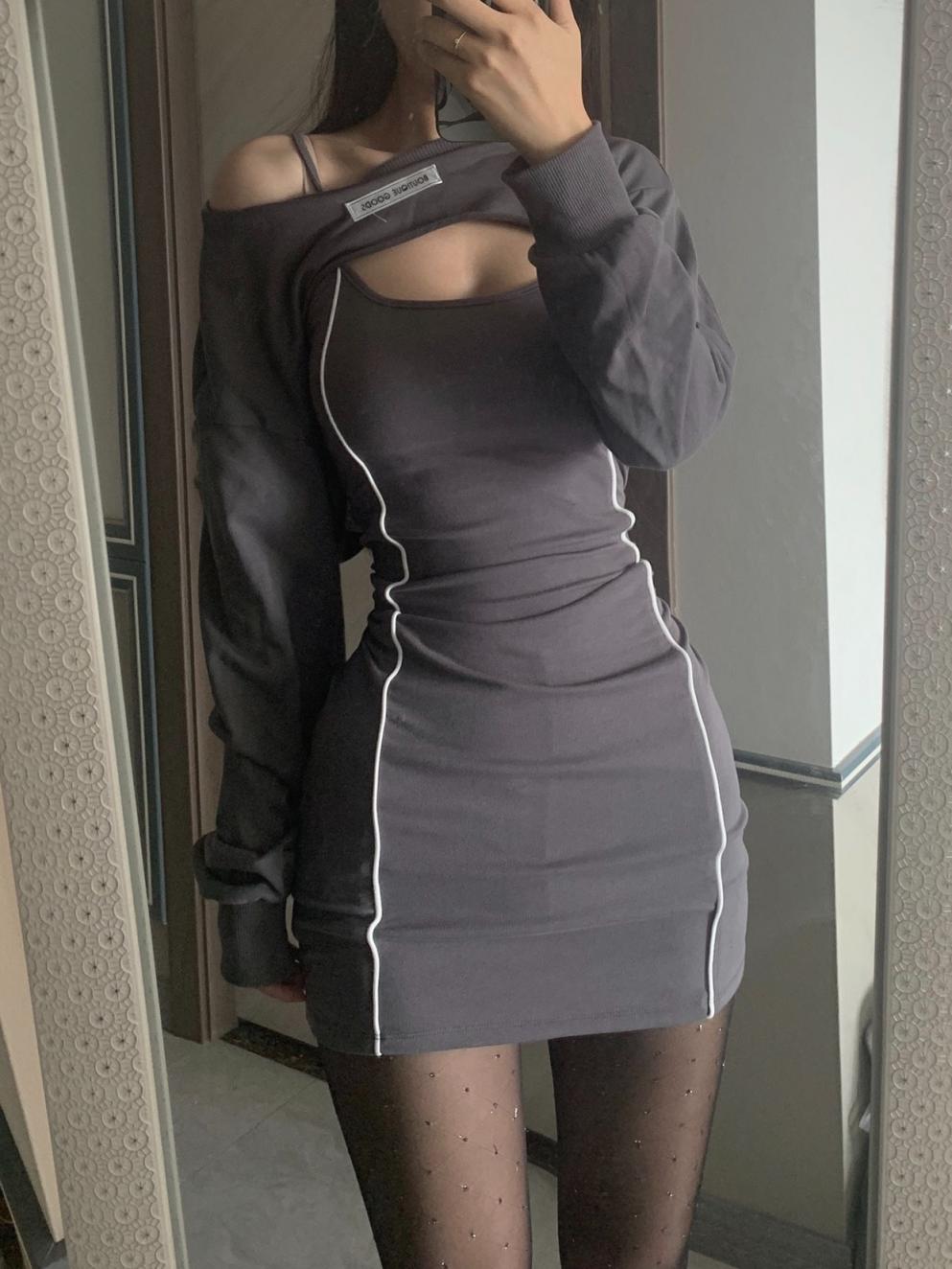 陈佩奇辣妹日记诱惑迷人 20251016