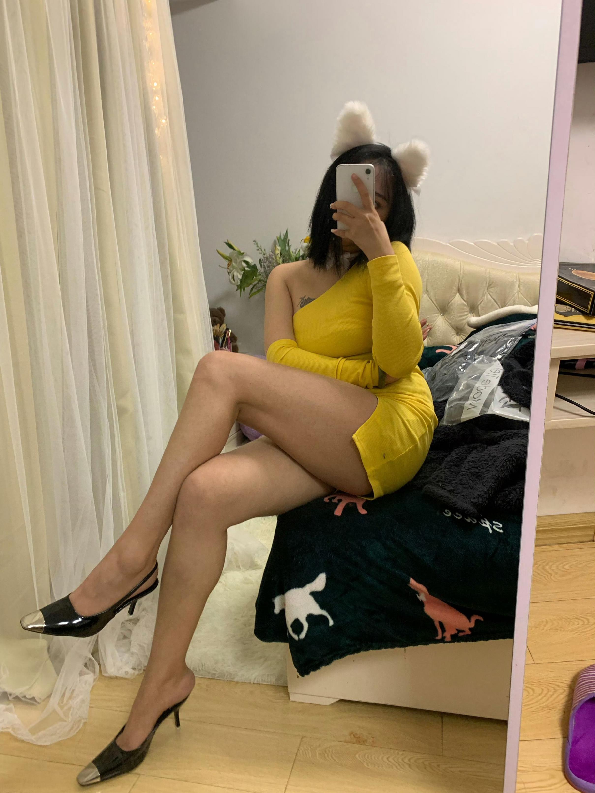 红丝袜黑高根，直刺男人的心窝