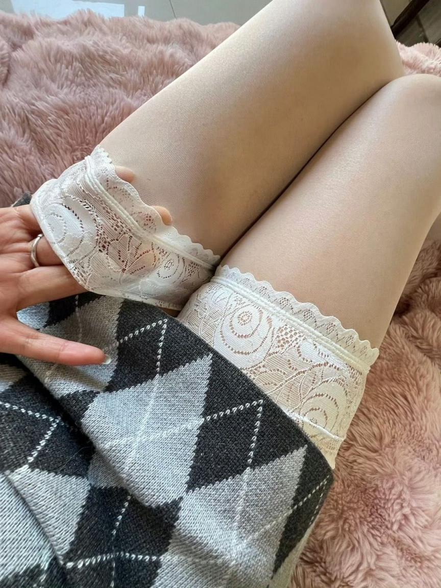 红丝袜黑高根，直刺男人的心窝