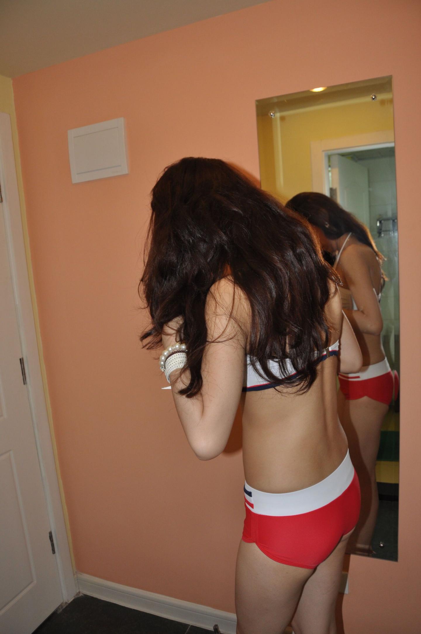 大波浪的骚女人