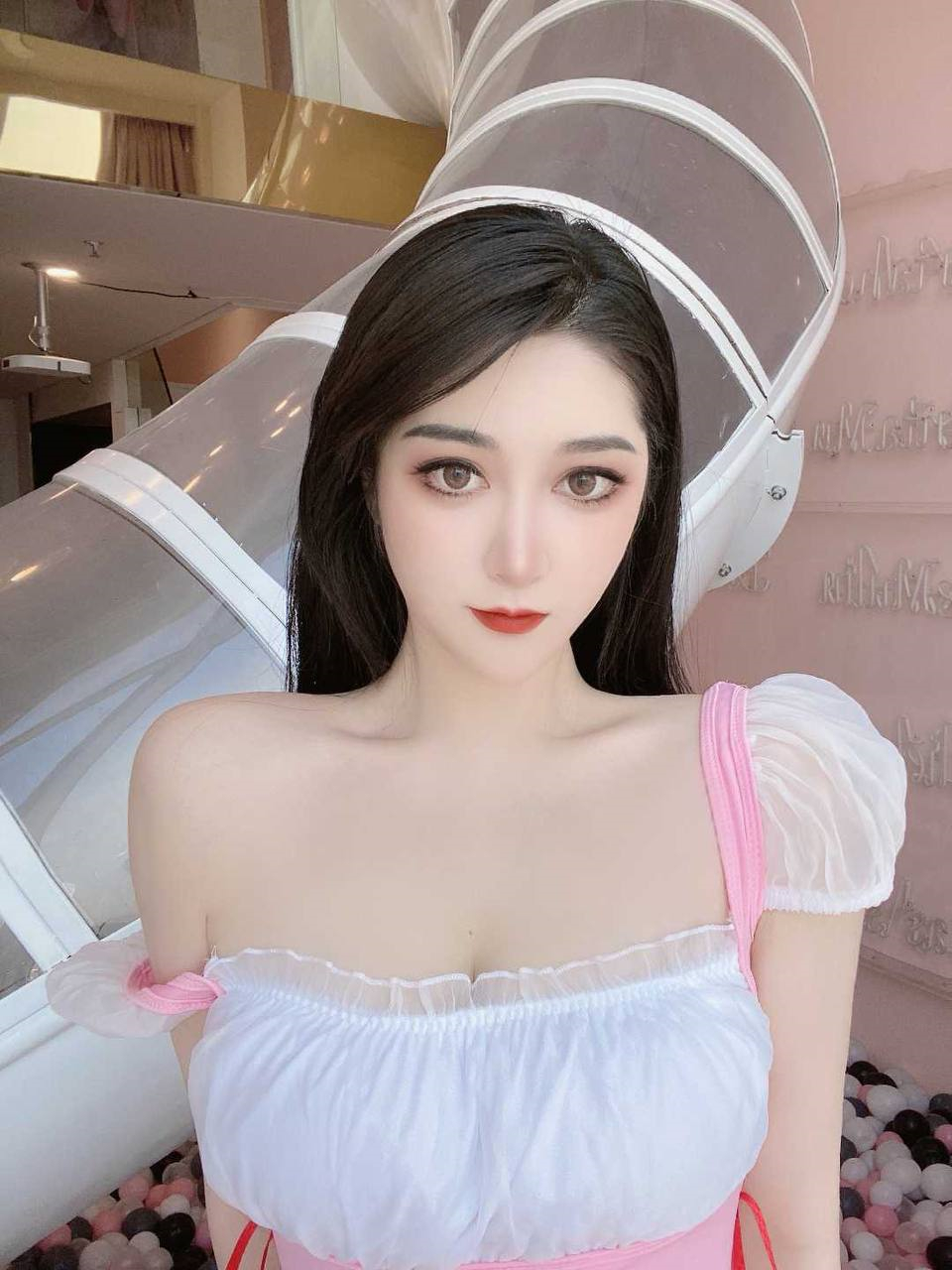 美女小王同学媚态极致[20251020]