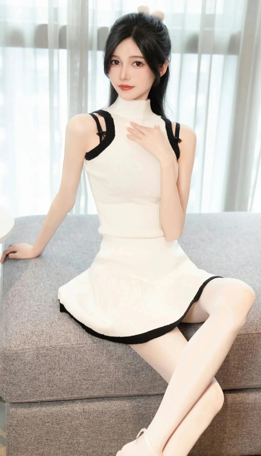 曼妙身材，前凸后翘