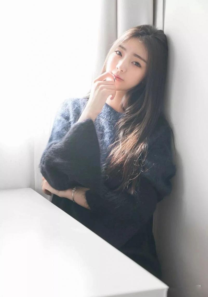 温柔小甜心优雅大美腿