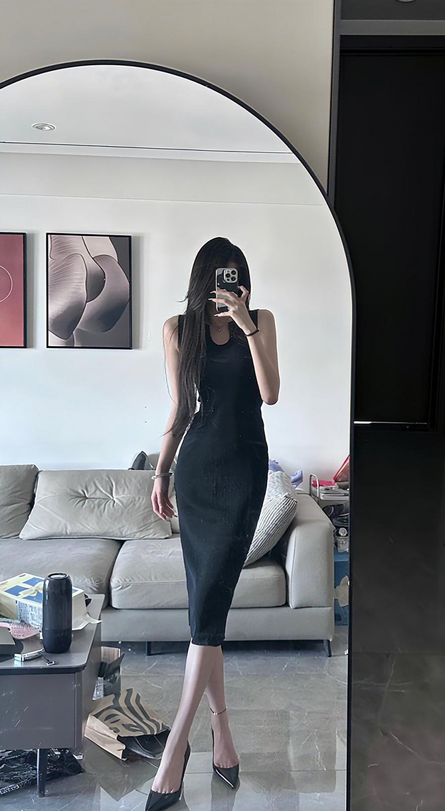 漂亮小姐姐[25P]