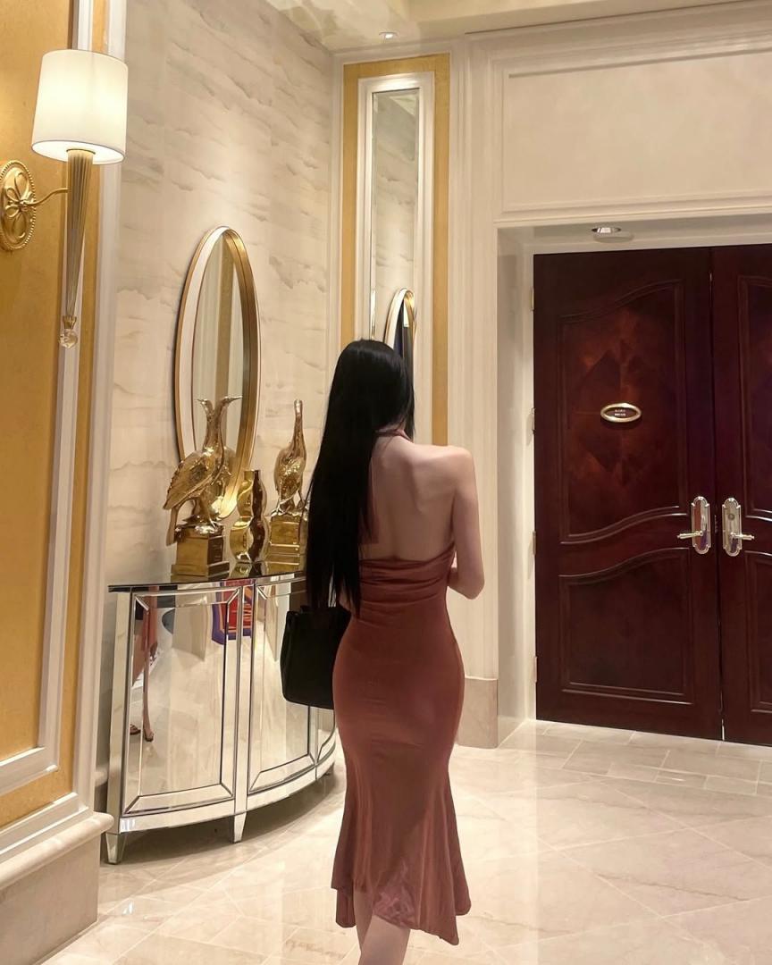 青春美少女[25P]