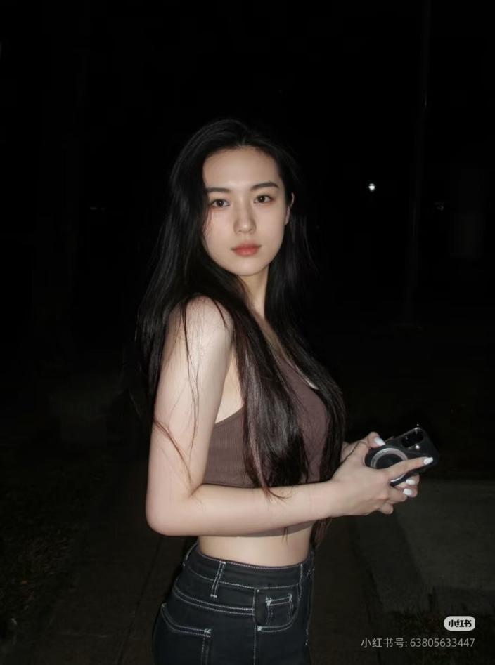 搜集的妹子图片：顾丹宁！