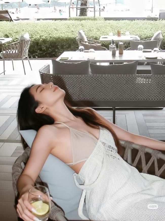 搜集的妹子图片：顾丹宁！