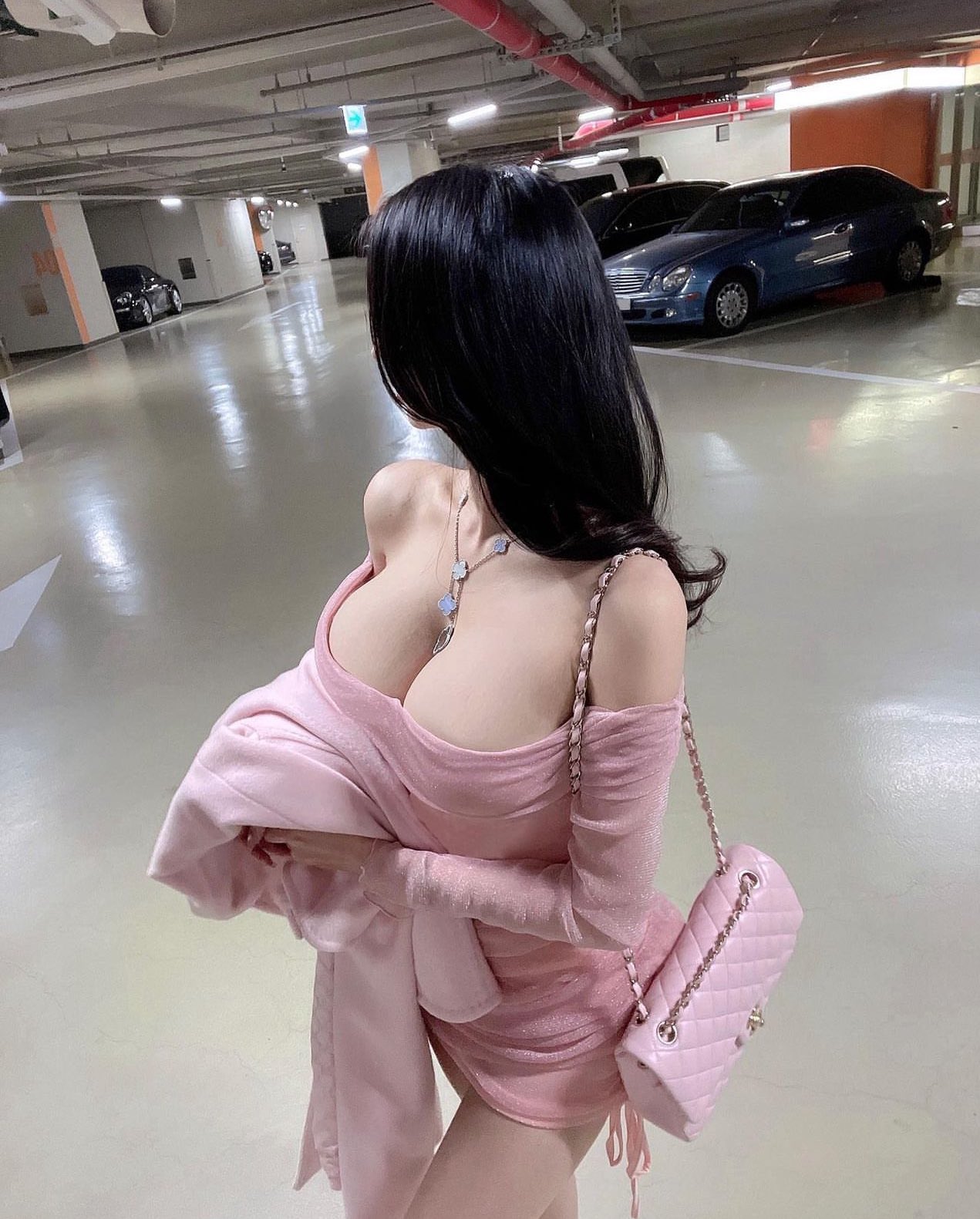 少妇的翘臀诱惑