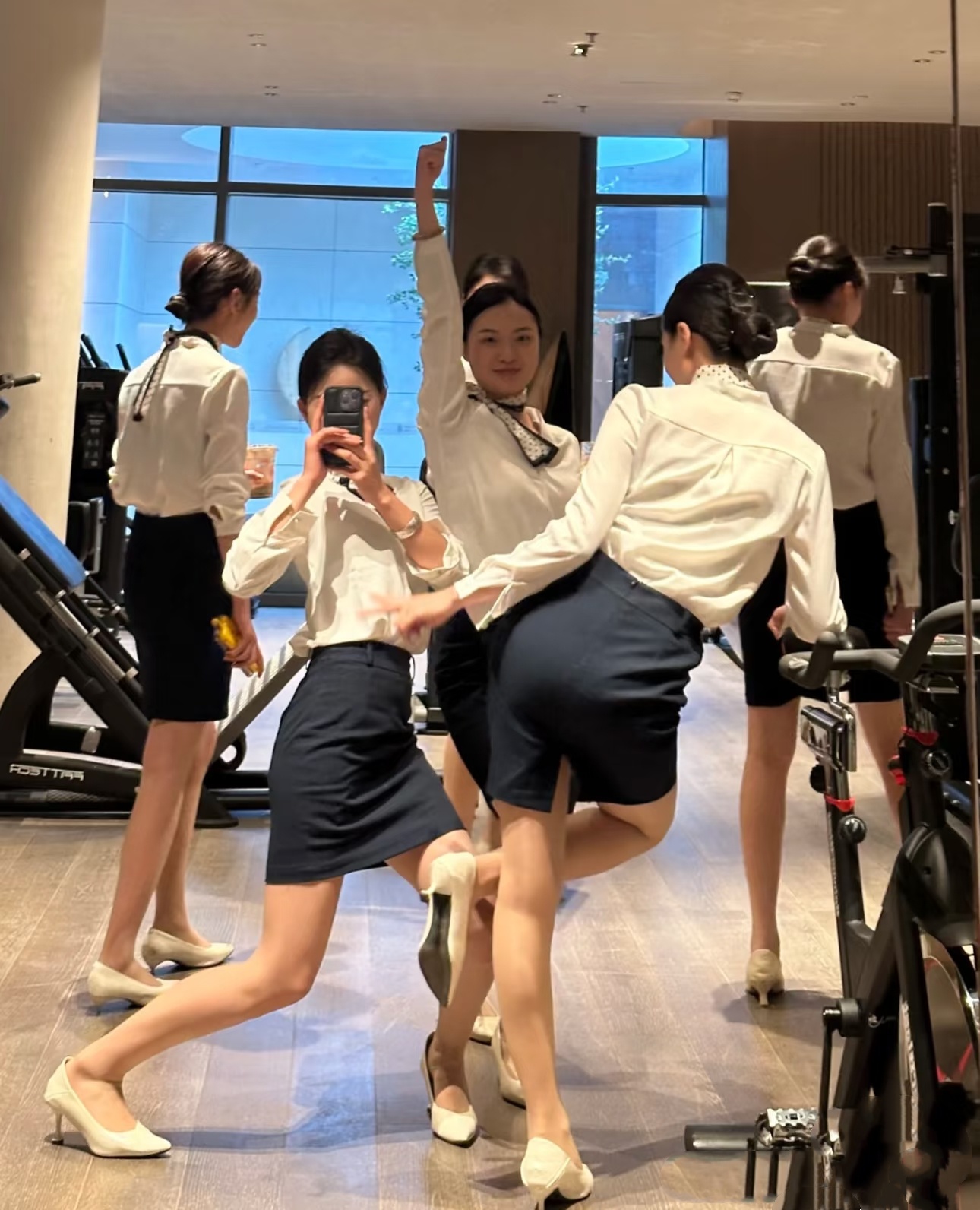 少妇的翘臀诱惑