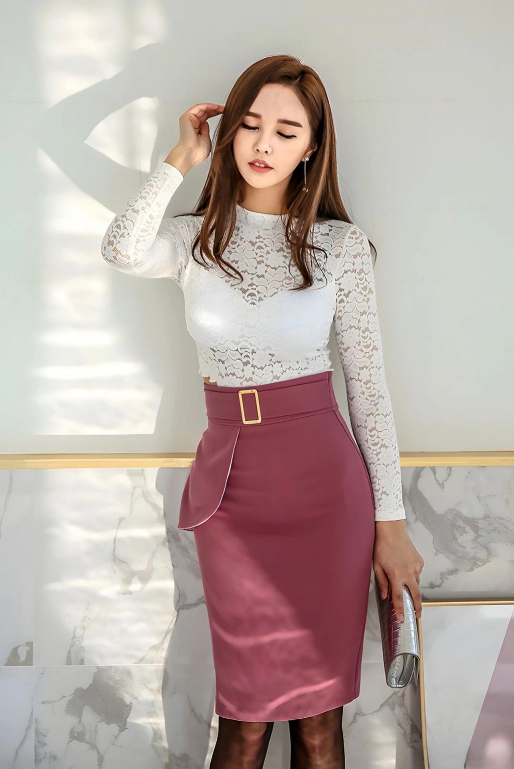 包臀裙，高跟肉丝大长腿