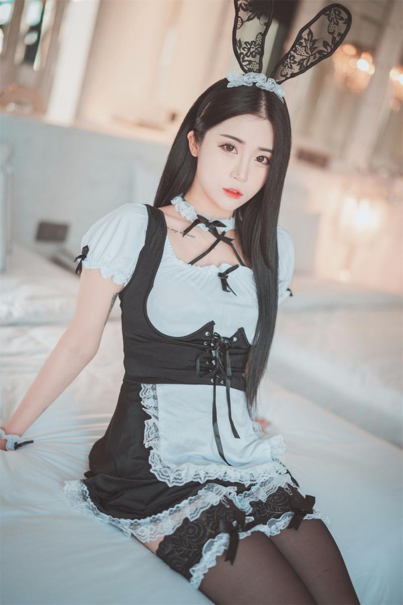 黑丝兔兔女仆&小恶魔