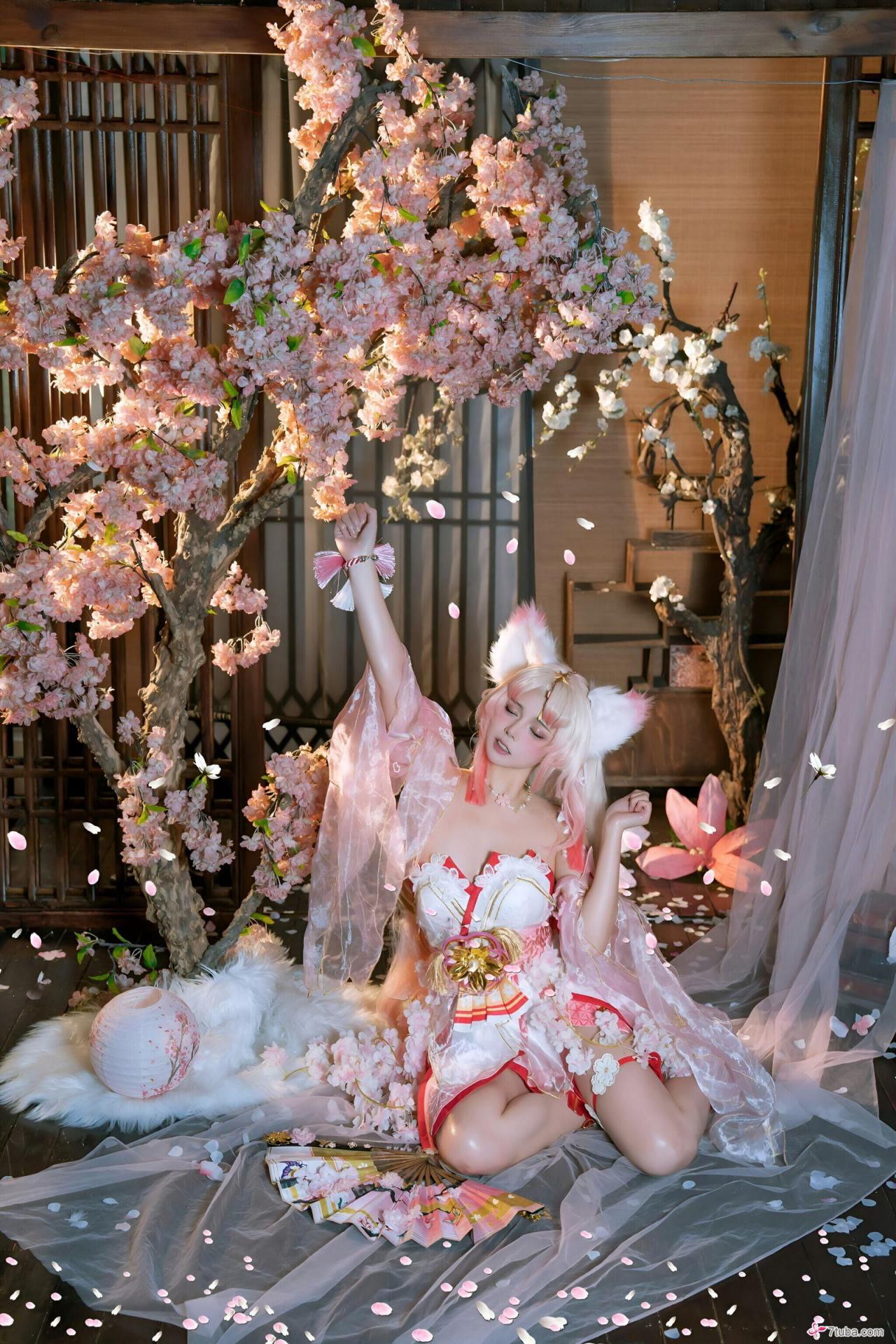 性感美图 圣诞狐狸