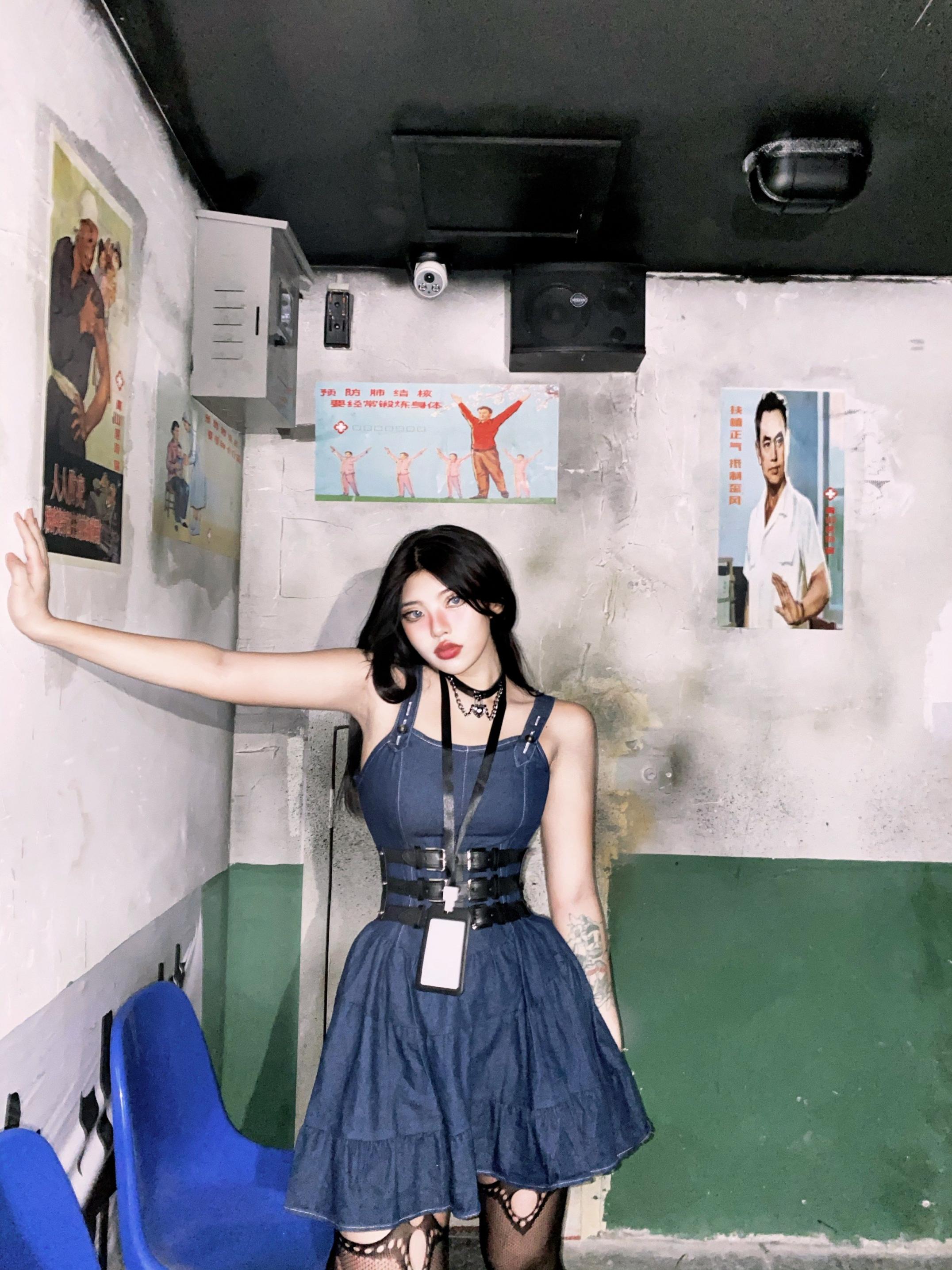 翘臀杨柳腰风情写真[20251228]