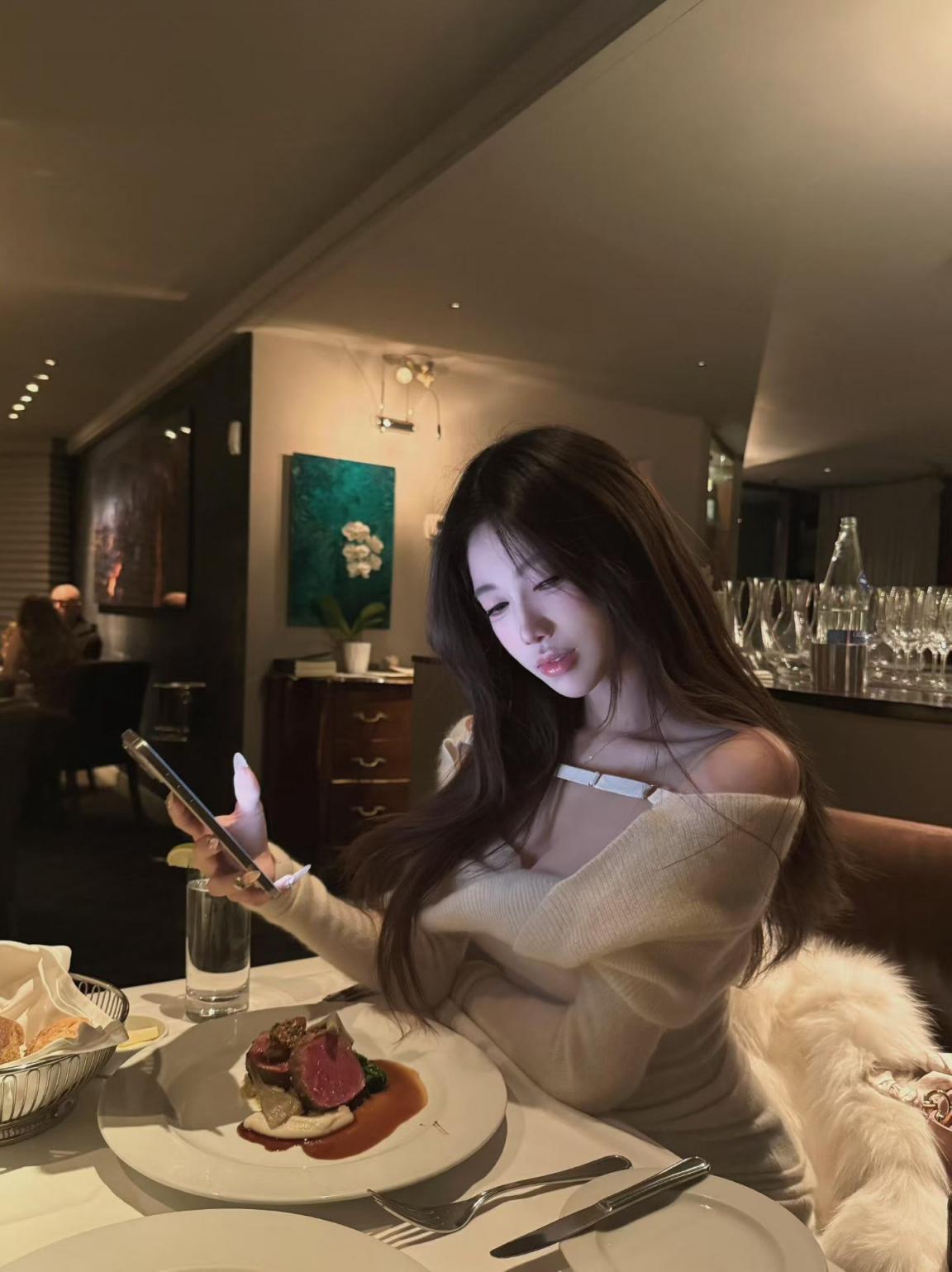 诱惑美丽的小姐姐