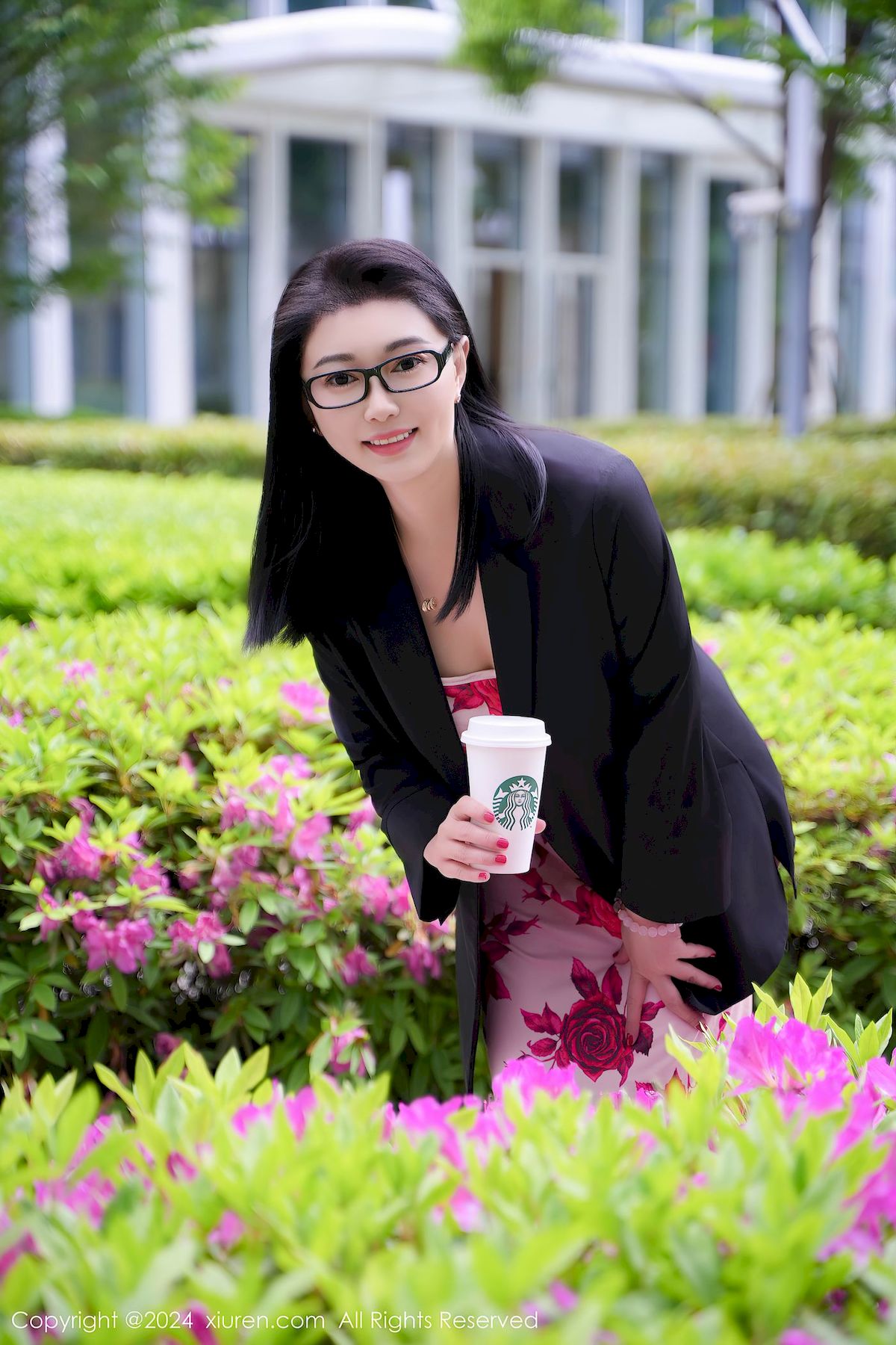 模特雅茹老师碎花长裙